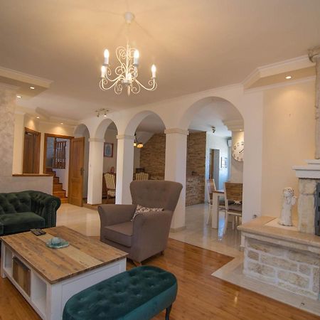 Appartamento Nereo Mali Lošinj Esterno foto